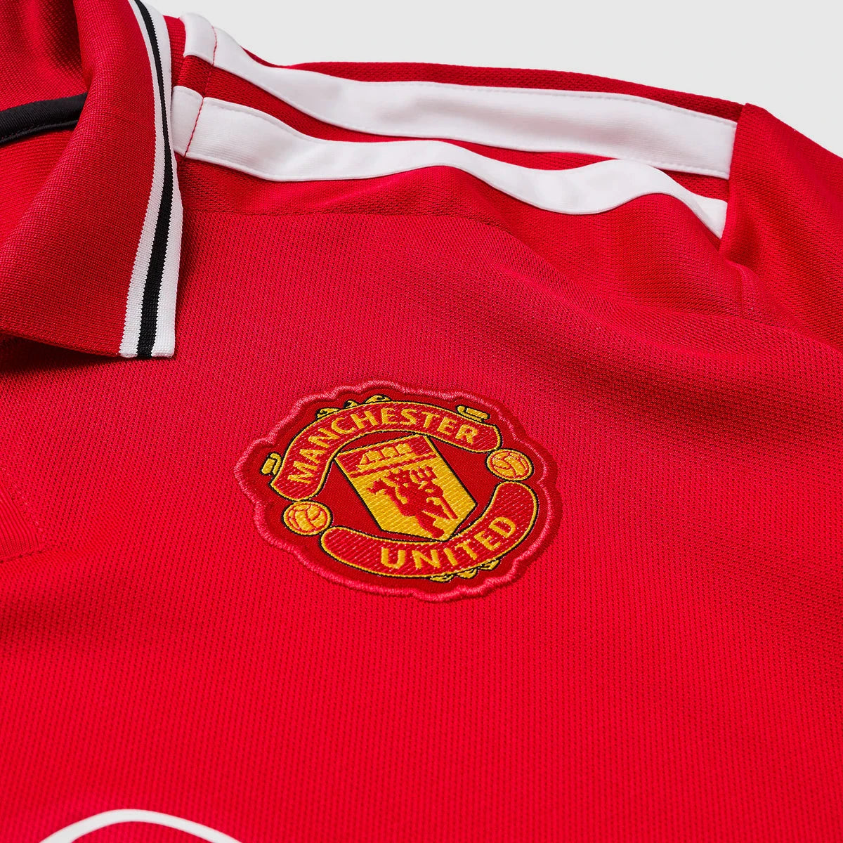 Manchester United Home Jersey 2026/27 - photo 4