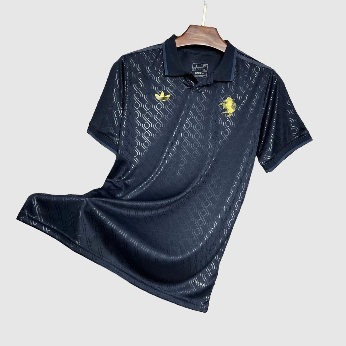 Camisola Juventus Alternativa 24/25 - Azul Marinho Monograma
