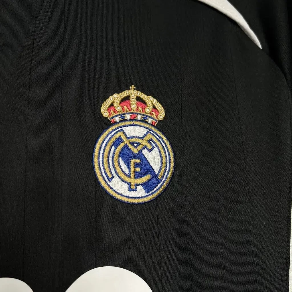 Real Madrid Retro Away Jersey 2006/07 - photo 3
