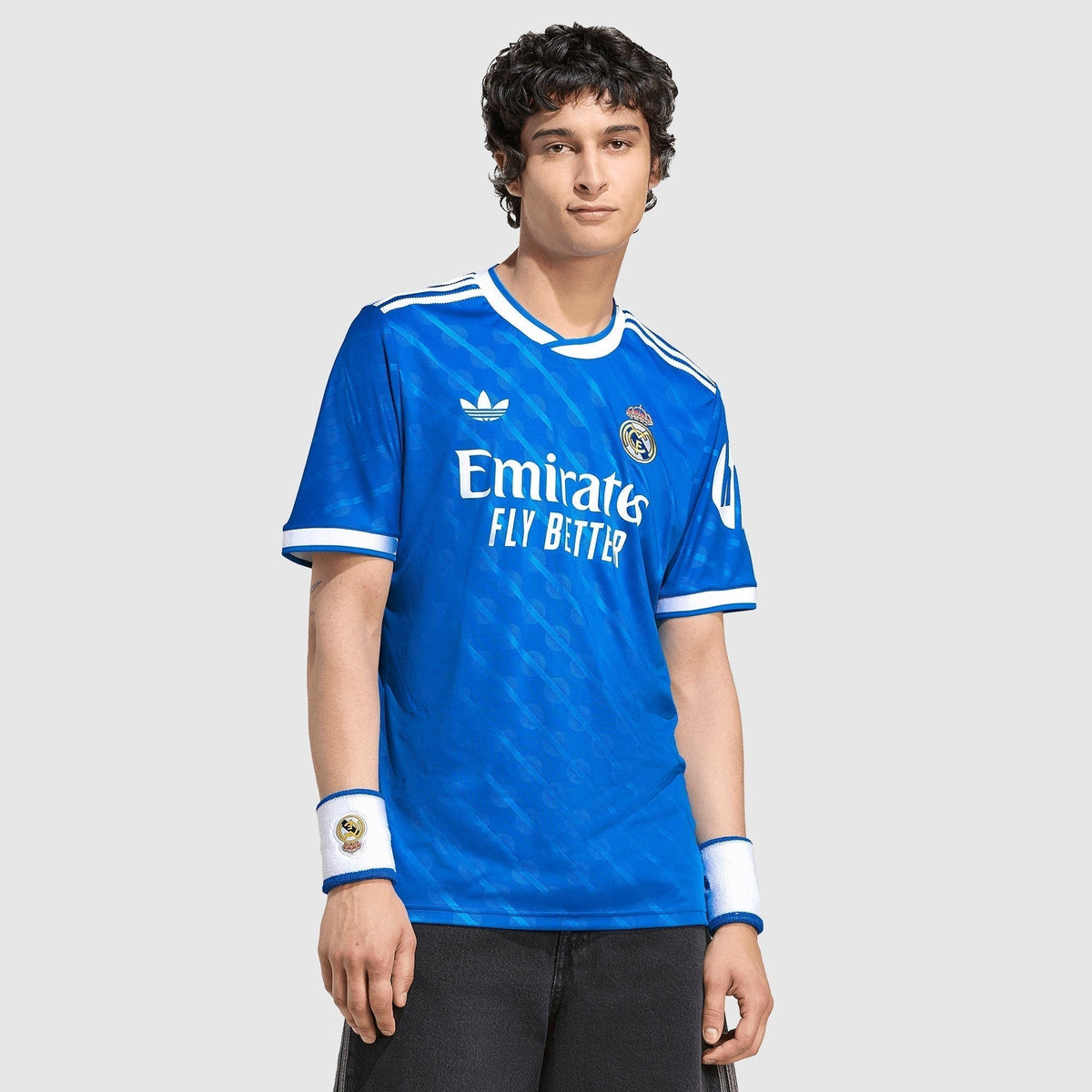 Real Madrid Third Jersey 2025/26 - photo 2