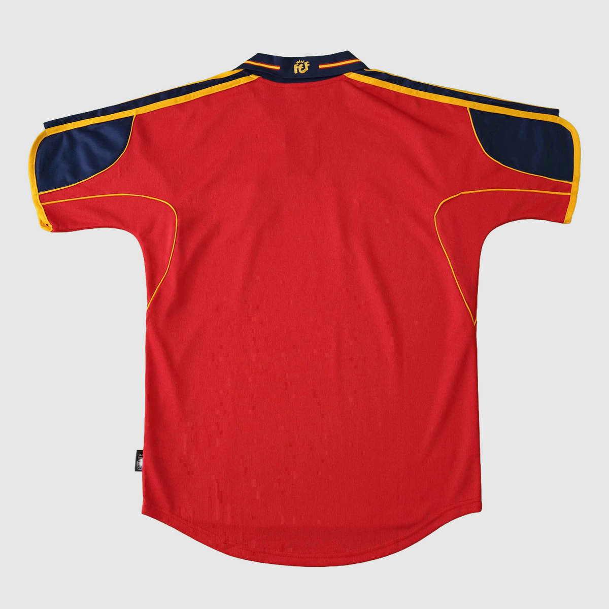 Spain Retro Home Jersey 2000 - photo 2