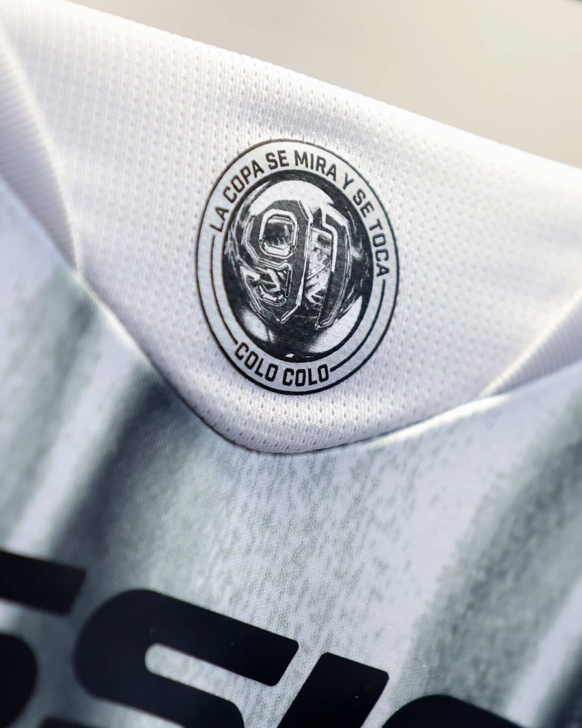 Camisola Colo-Colo Terceiro Equipamento 26/27 - foto 4