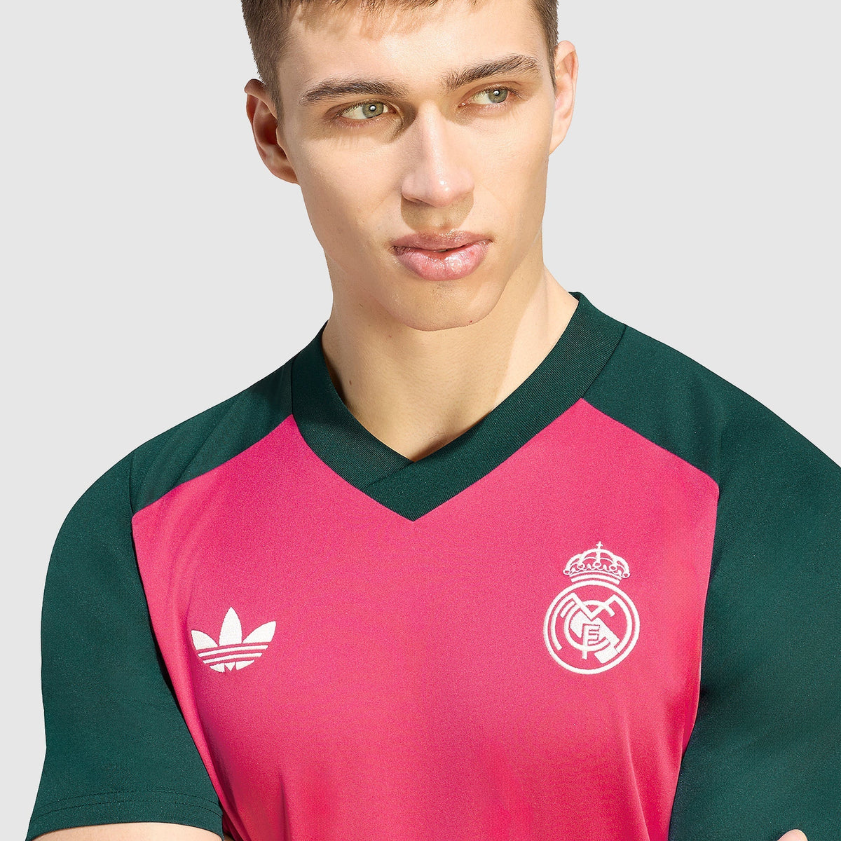 Real Madrid Pre-Match Away Jersey 2026/27 - photo 5